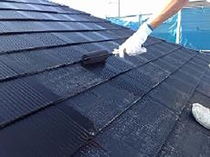 下塗りを行います。